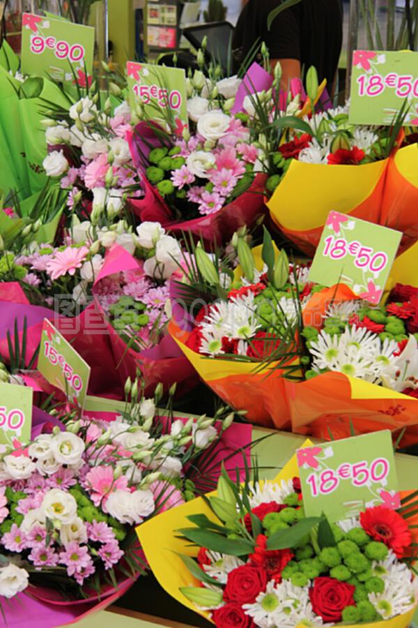 法國花卉市場 花束與禮品花卉的繽紛世界與銷售洞察